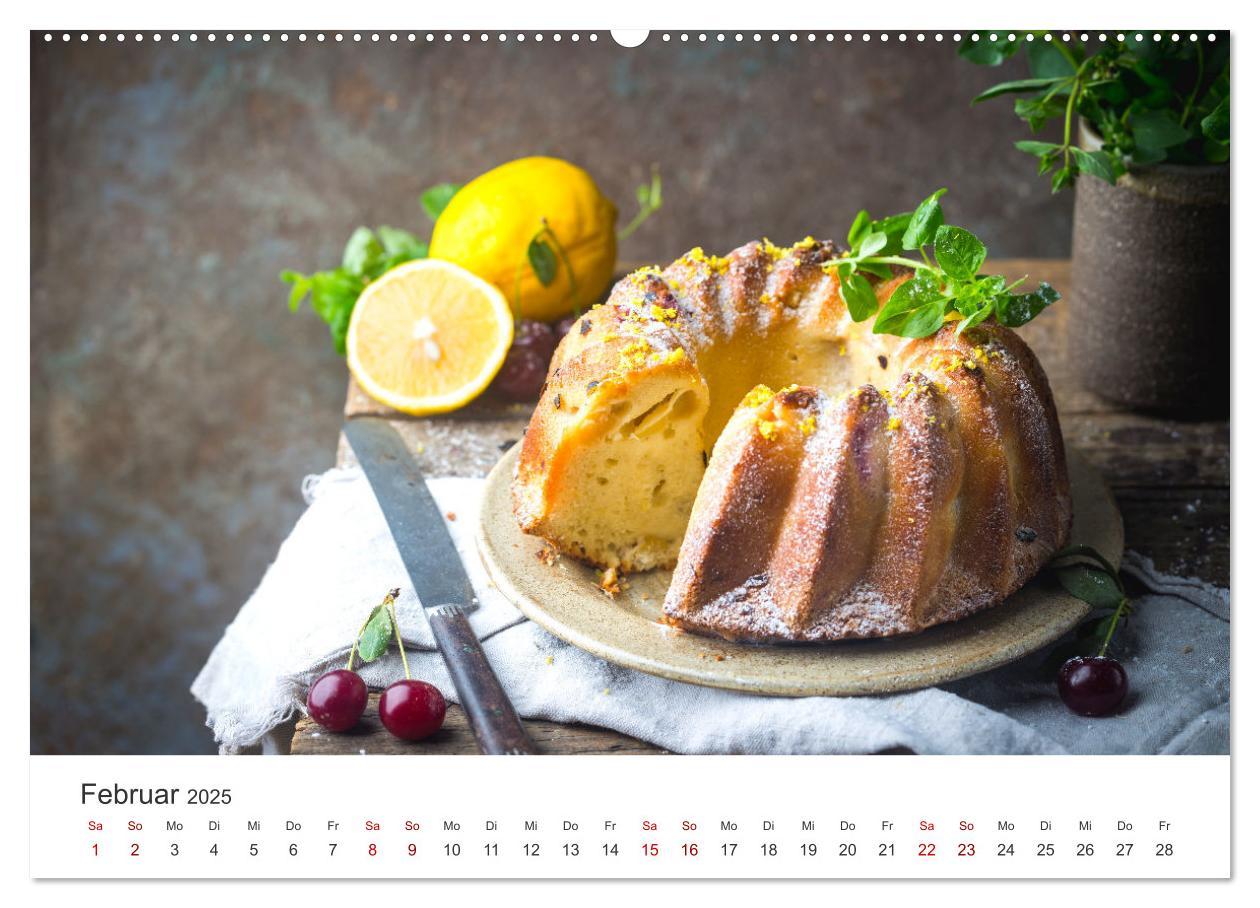 Bild: 9783383927911 | Köstliche Kuchen (Wandkalender 2025 DIN A2 quer), CALVENDO...