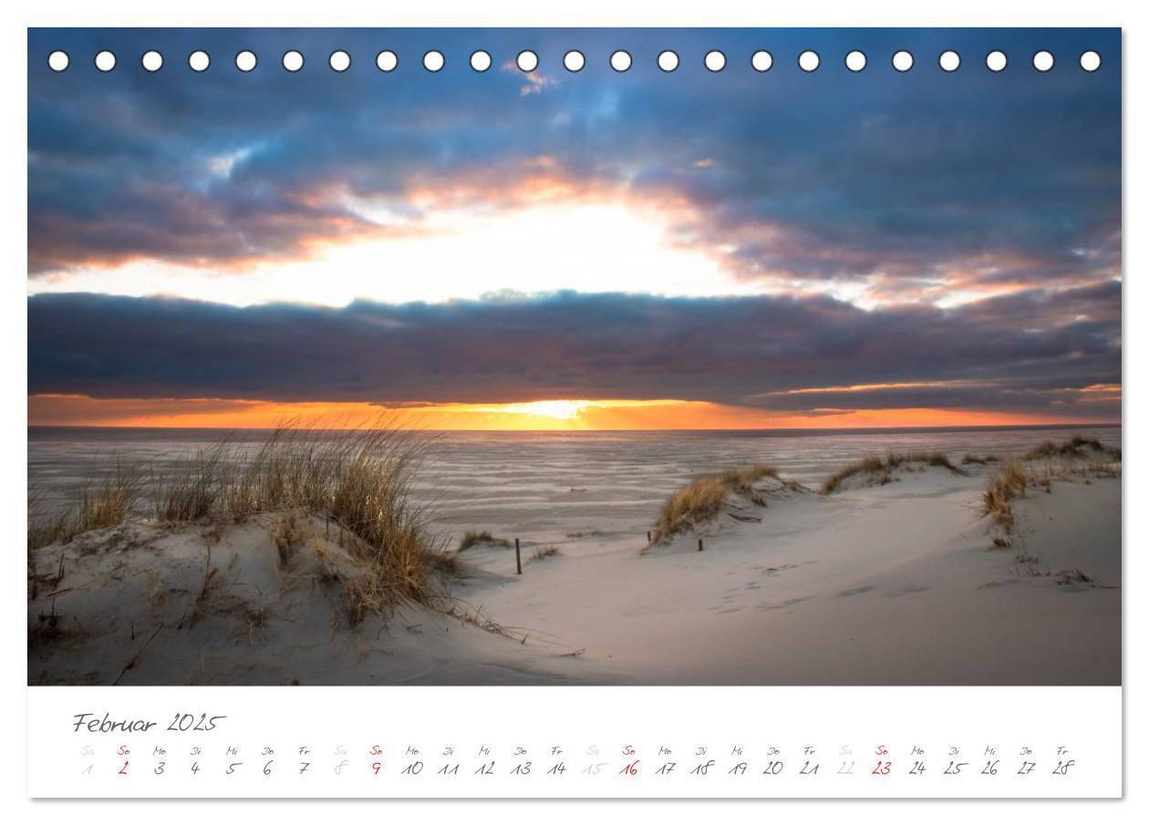 Bild: 9783435600427 | Amrum - Eine farbenfrohe Insellandschaft (Tischkalender 2025 DIN A5...