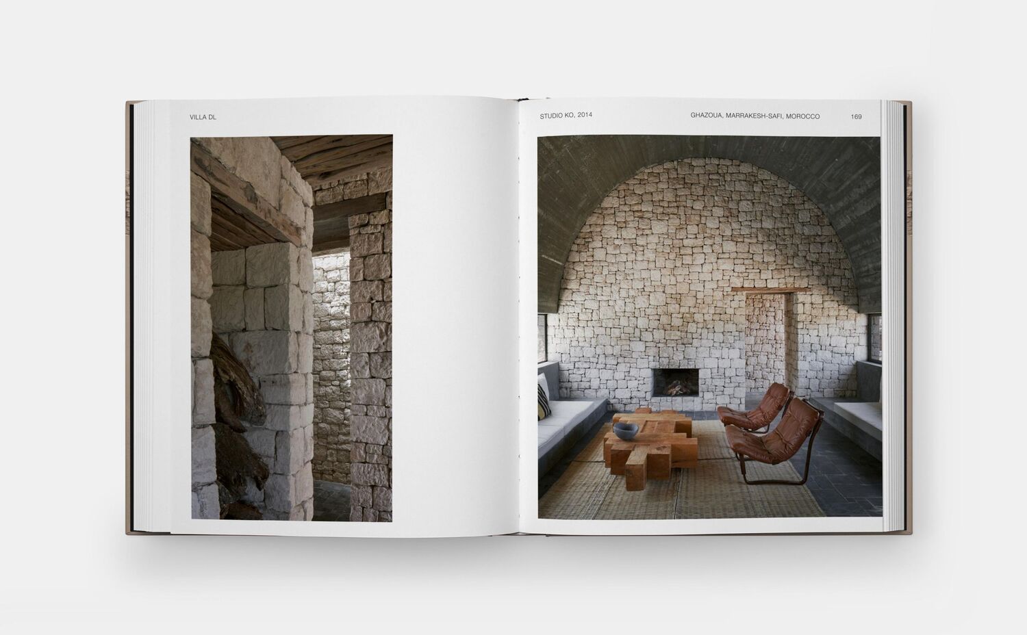 Bild: 9781838669041 | Stone Houses | Editors Phaidon | Buch | Phaidon Press | 240 S. | 2024