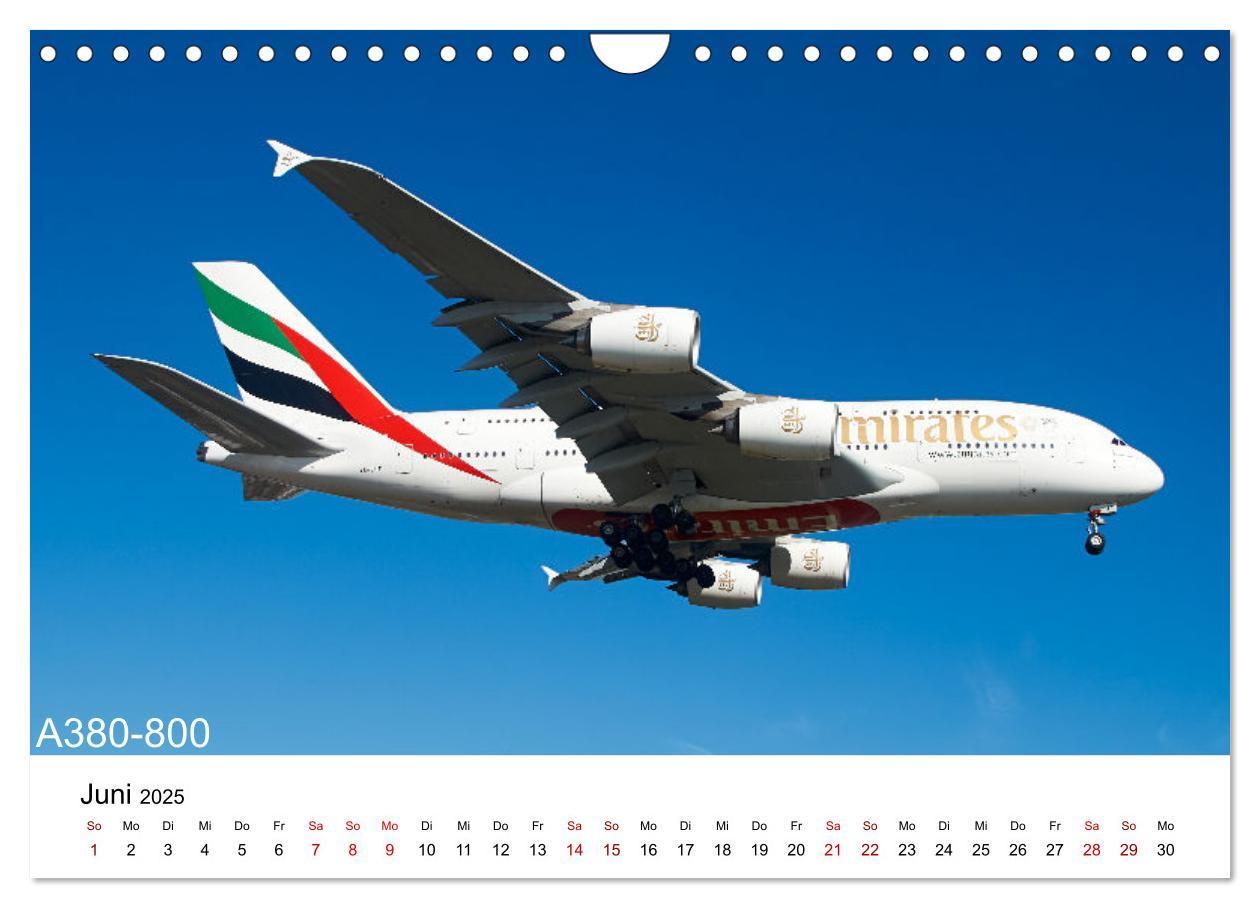 Bild: 9783383970023 | Flugzeuge von Airbus (Wandkalender 2025 DIN A4 quer), CALVENDO...