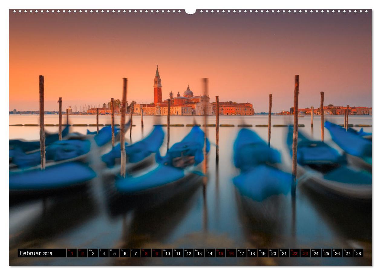 Bild: 9783383951237 | Sehnsuchtsort Venedig (Wandkalender 2025 DIN A2 quer), CALVENDO...