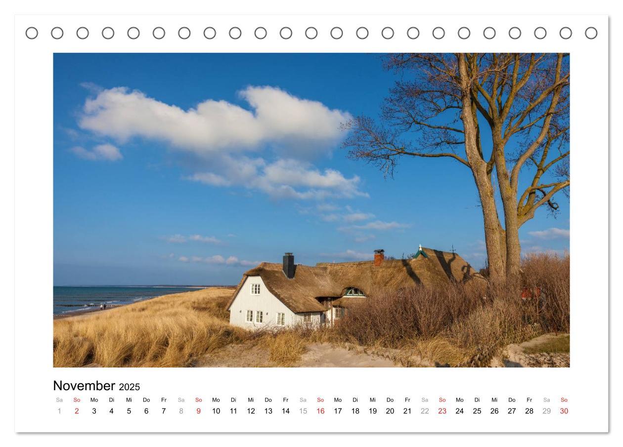 Bild: 9783435673506 | Ostsee - Spaziergang am Meer (Tischkalender 2025 DIN A5 quer),...