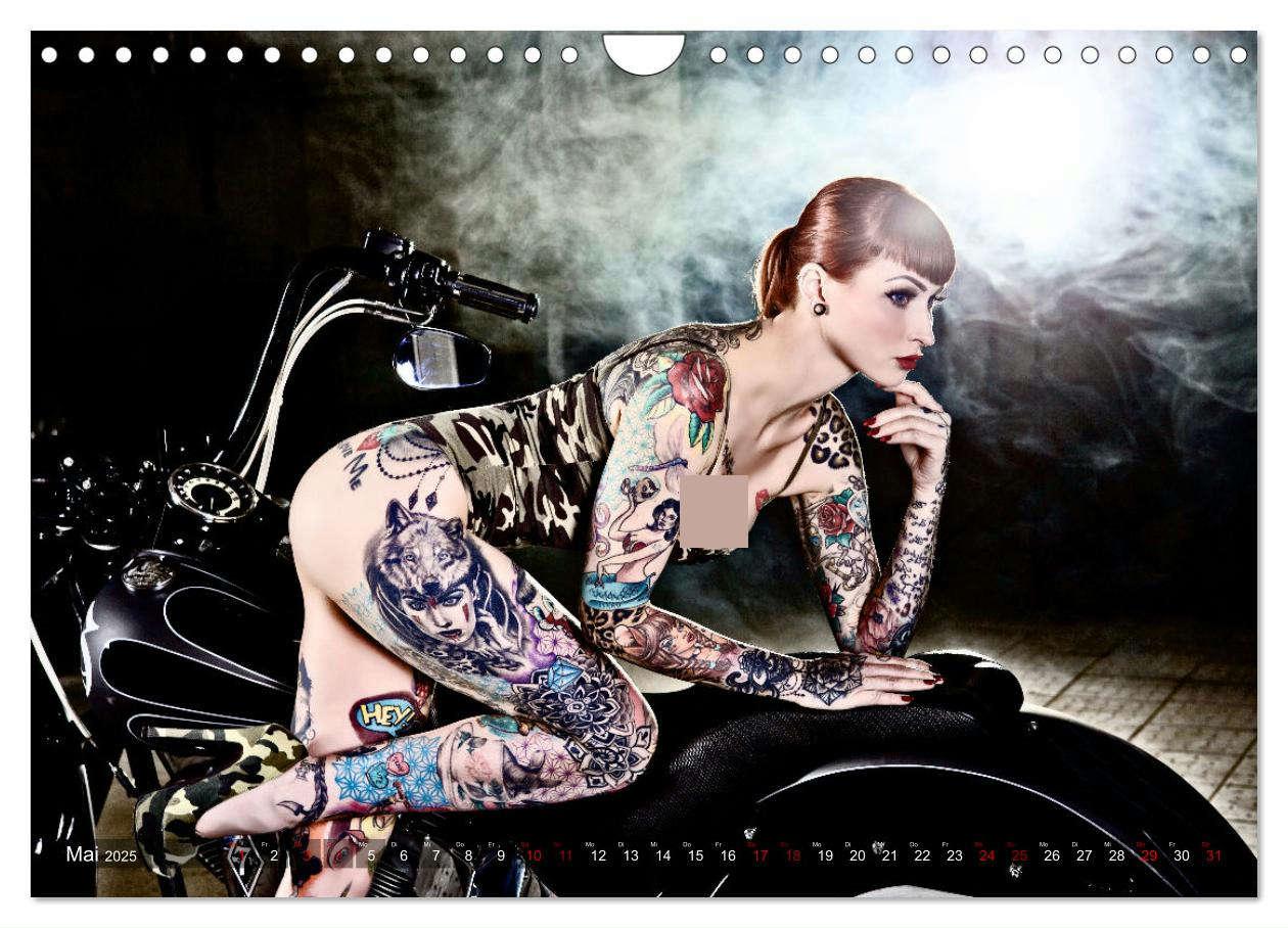 Bild: 9783383860676 | Motorräder und Sexy Girls (Wandkalender 2025 DIN A4 quer), CALVENDO...