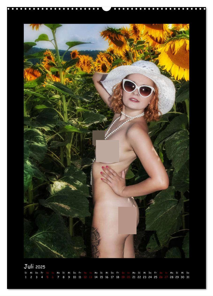 Bild: 9783435998166 | Naked in Nature (Wandkalender 2025 DIN A2 hoch), CALVENDO...