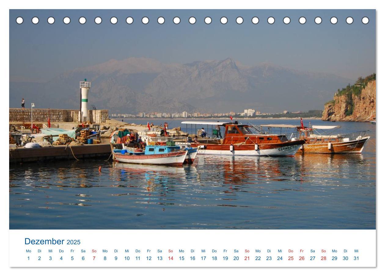 Bild: 9783435461295 | Türkei - Reise ins Blaue (Tischkalender 2025 DIN A5 quer), CALVENDO...