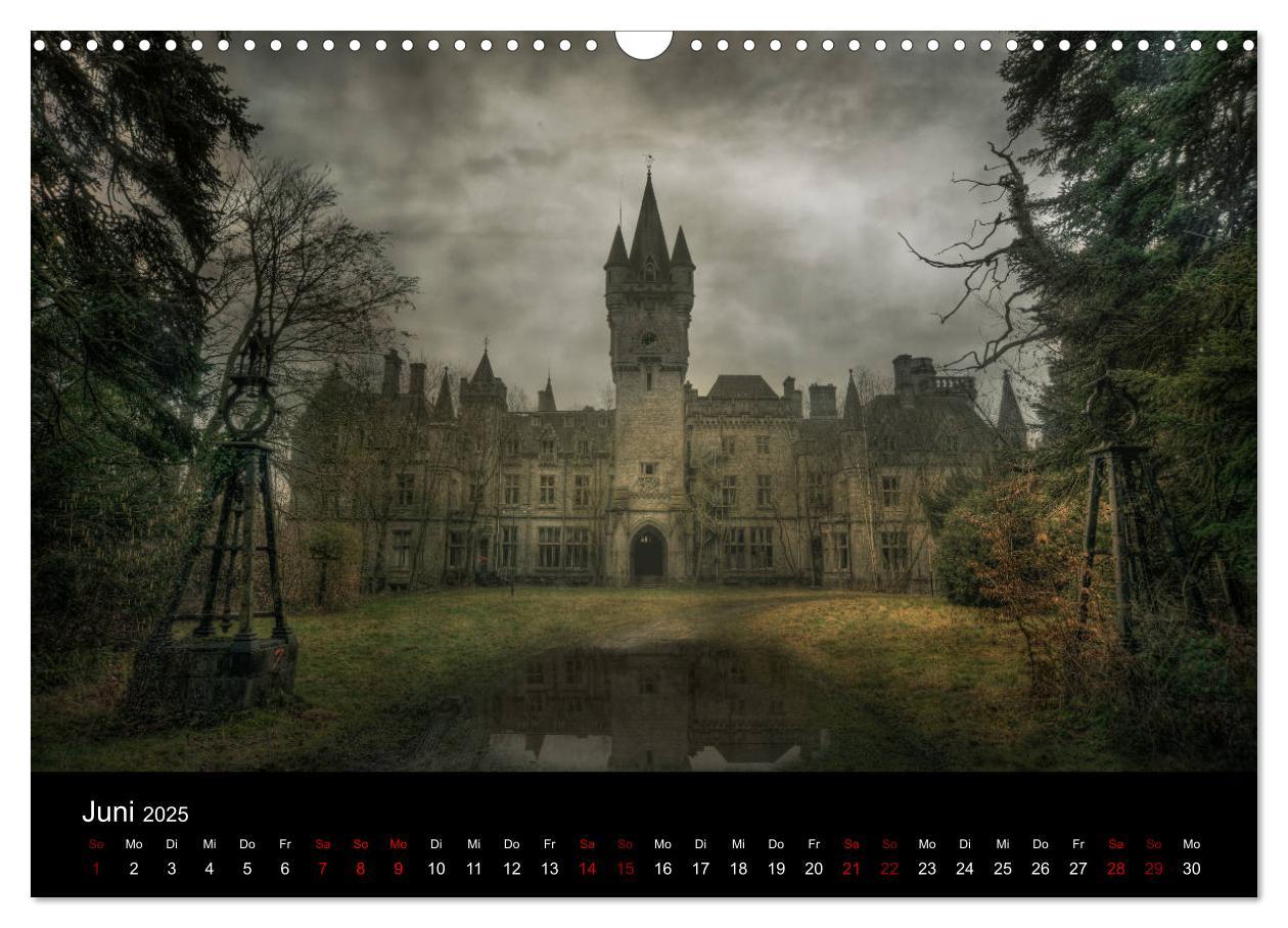 Bild: 9783435437399 | Auch von außen haben Lost Places ihren Charme (Wandkalender 2025...