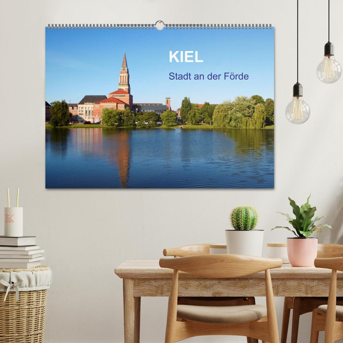 Bild: 9783435283347 | Kiel - Stadt an der Förde (Wandkalender 2025 DIN A2 quer), CALVENDO...