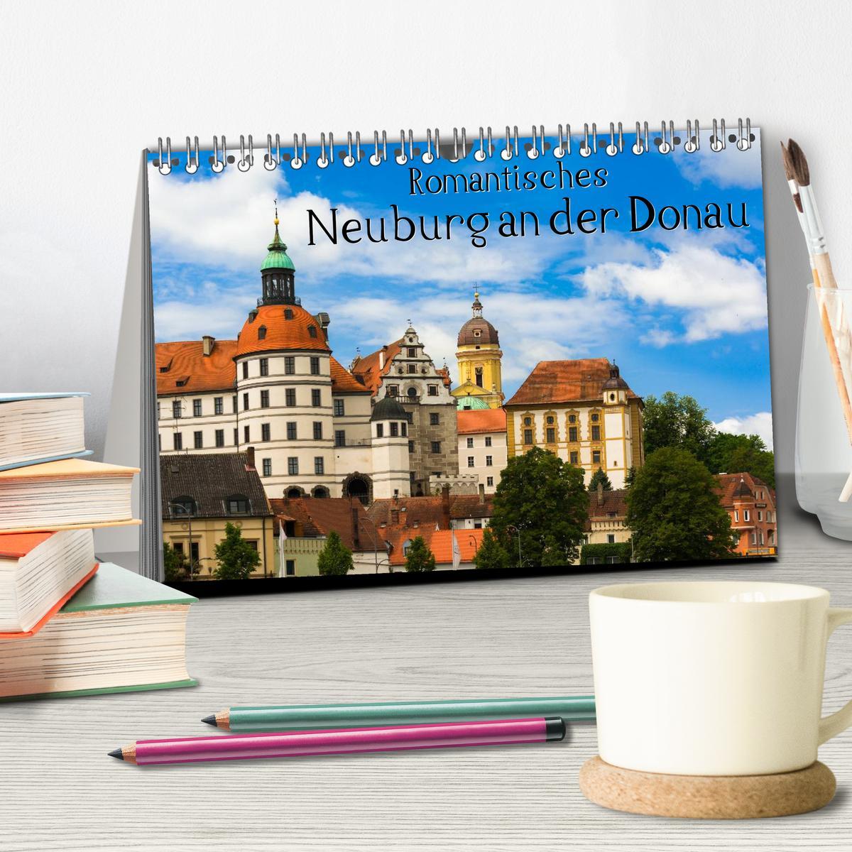 Bild: 9783435677818 | Romantisches Neuburg an der Donau (Tischkalender 2025 DIN A5 quer),...