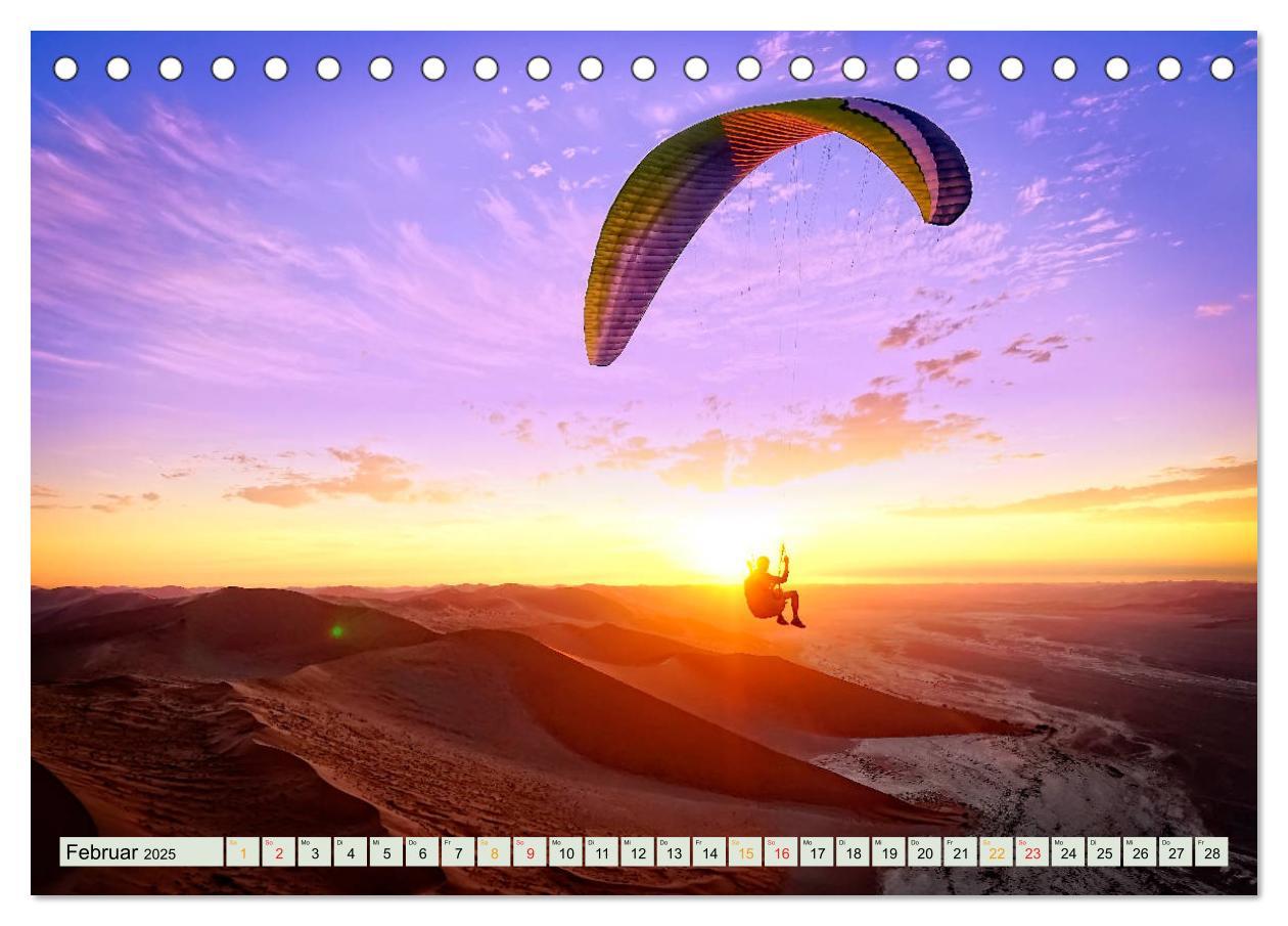 Bild: 9783435240760 | Paragliding - Mut zum Abenteuer (Tischkalender 2025 DIN A5 quer),...