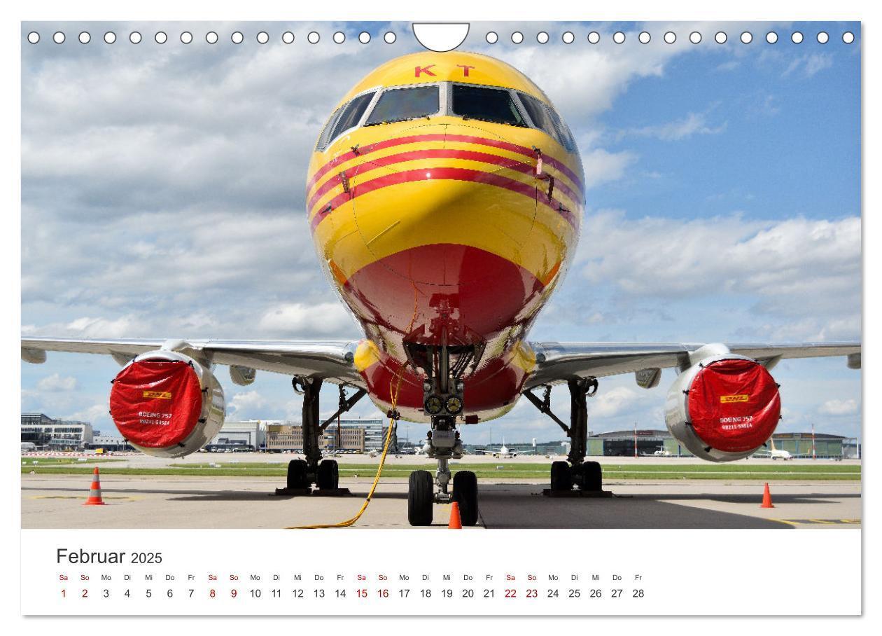 Bild: 9783435042623 | Ein Jahr am Flughafen Stuttgart (Wandkalender 2025 DIN A4 quer),...