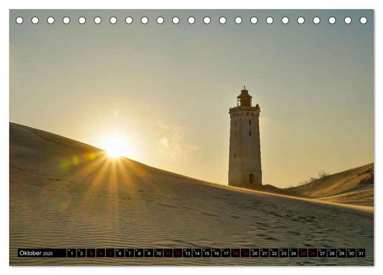 Bild: 9783383856921 | Rubjerg Knude Fyr - Ein Leuchtturm auf Abwegen (Tischkalender 2025...