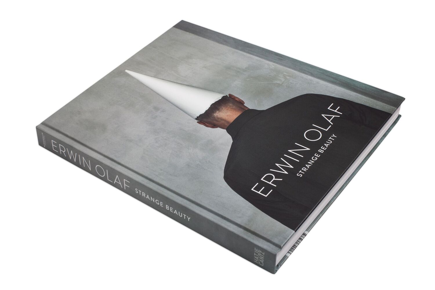 Bild: 9783775749213 | Erwin Olaf | Strange Beauty | Roger Diederen (u. a.) | Buch | 240 S.