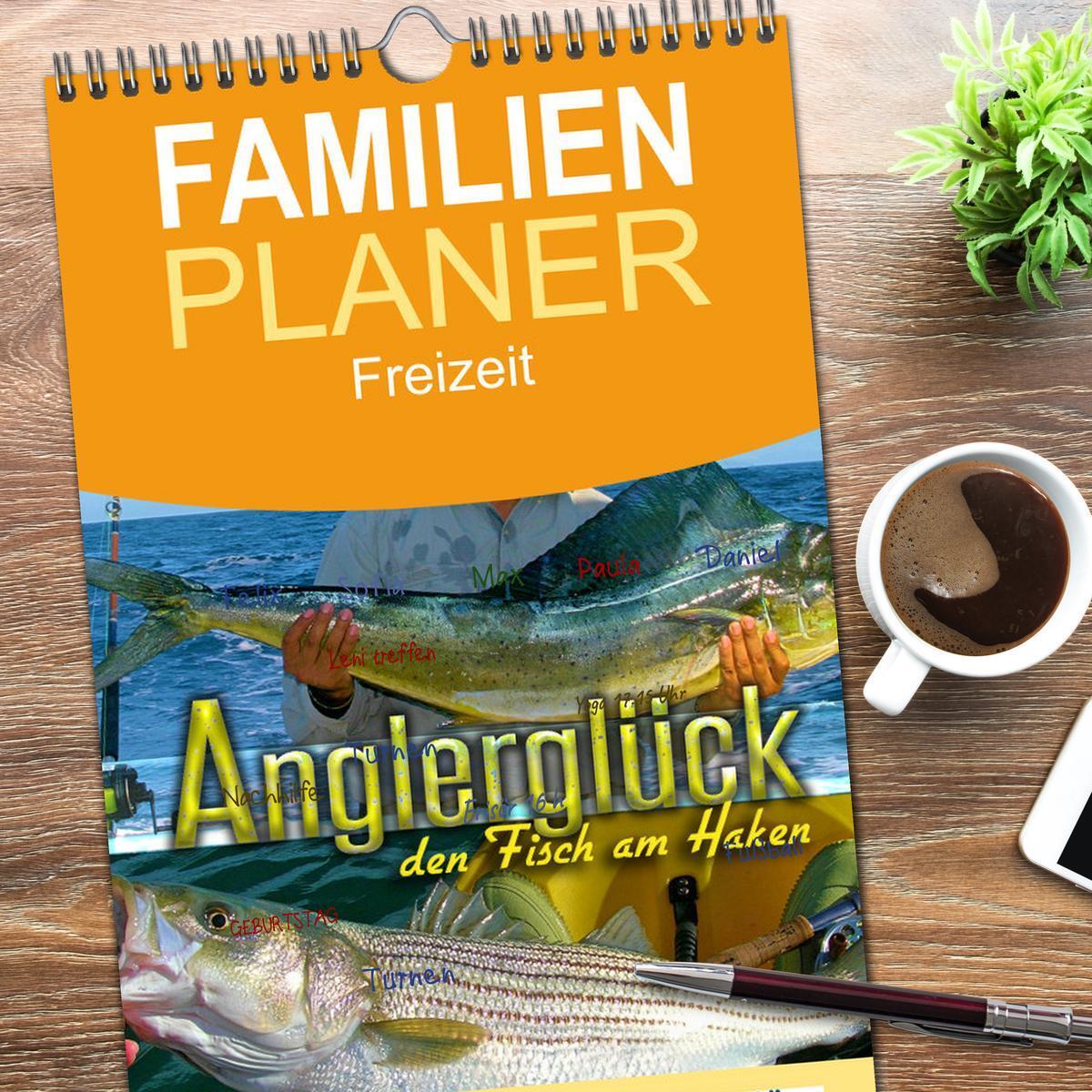 Bild: 9783457100035 | Familienplaner 2025 - Anglerglück - den Fisch am Haken mit 5...