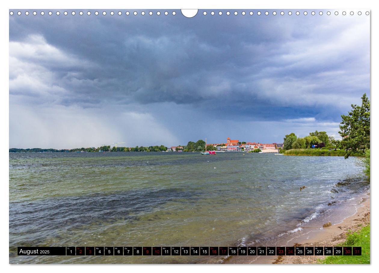 Bild: 9783383921063 | Waren (Müritz) in der Mecklenburgischen Seenplatte (Wandkalender...