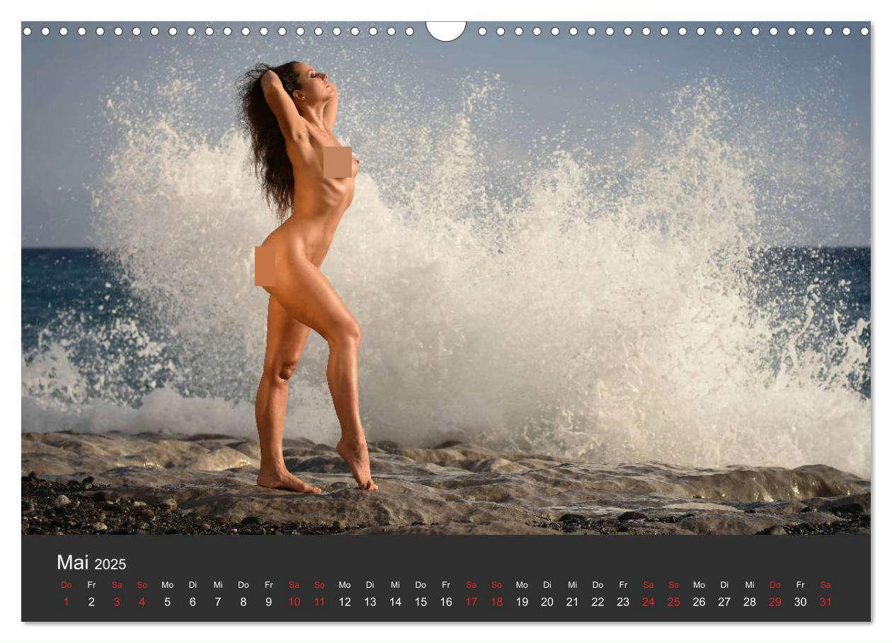 Bild: 9783435294138 | Aktfotografie am Meer (Wandkalender 2025 DIN A3 quer), CALVENDO...