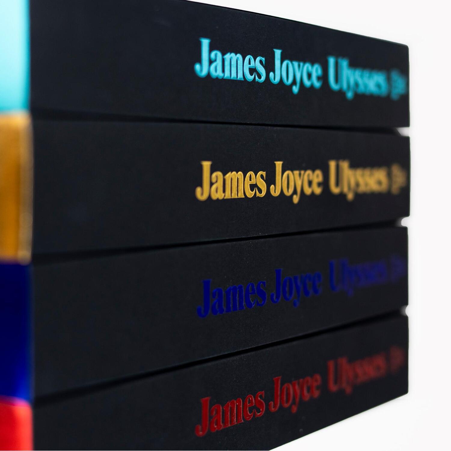 Bild: 9783518472279 | Ulysses Jubiläumsausgabe Rot | James Joyce | Taschenbuch | 987 S.