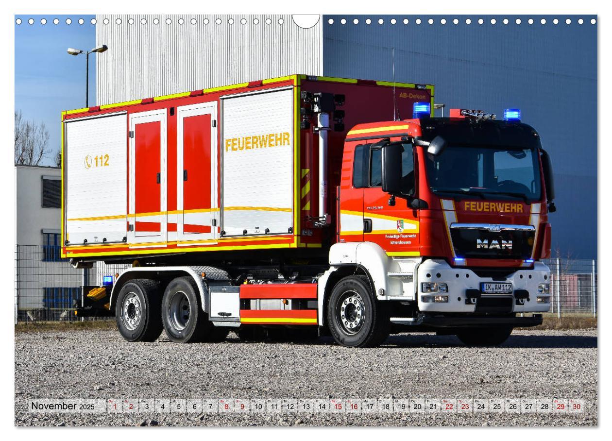 Bild: 9783435365852 | Feuerwehrfahrzeuge (Wandkalender 2025 DIN A3 quer), CALVENDO...