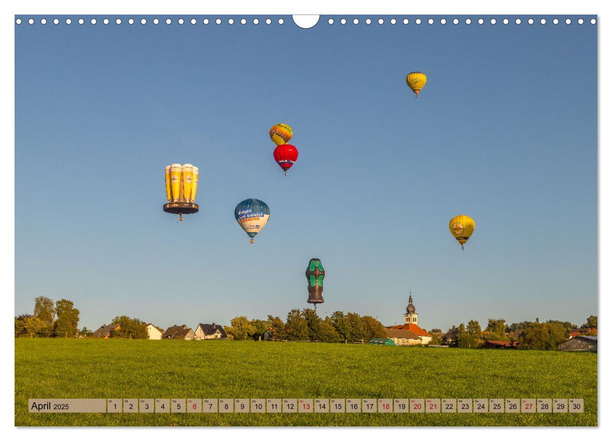 Bild: 9783383854897 | Montgolfiade der Ballone im Sauerland (Wandkalender 2025 DIN A3...