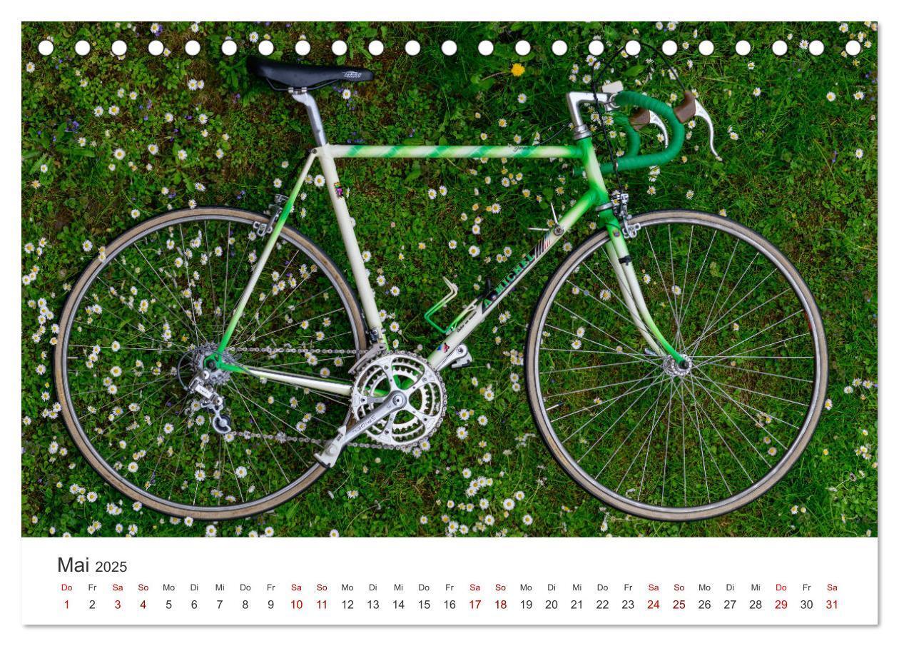 Bild: 9783435017584 | Stahlrenner - Rennrad-Klassiker aus Europa (Tischkalender 2025 DIN...