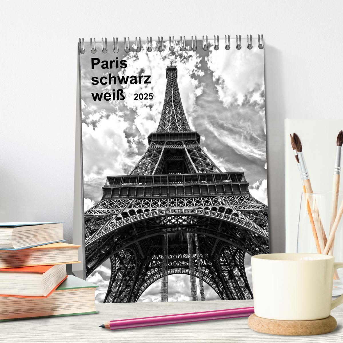 Bild: 9783457051481 | Paris schwarz weiß 2025 (Tischkalender 2025 DIN A5 hoch), CALVENDO...