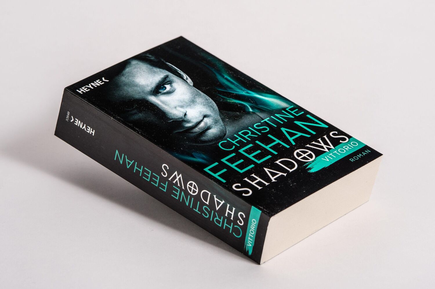 Bild: 9783453320406 | Vittorio | Shadows Band 4 - Roman | Christine Feehan | Taschenbuch