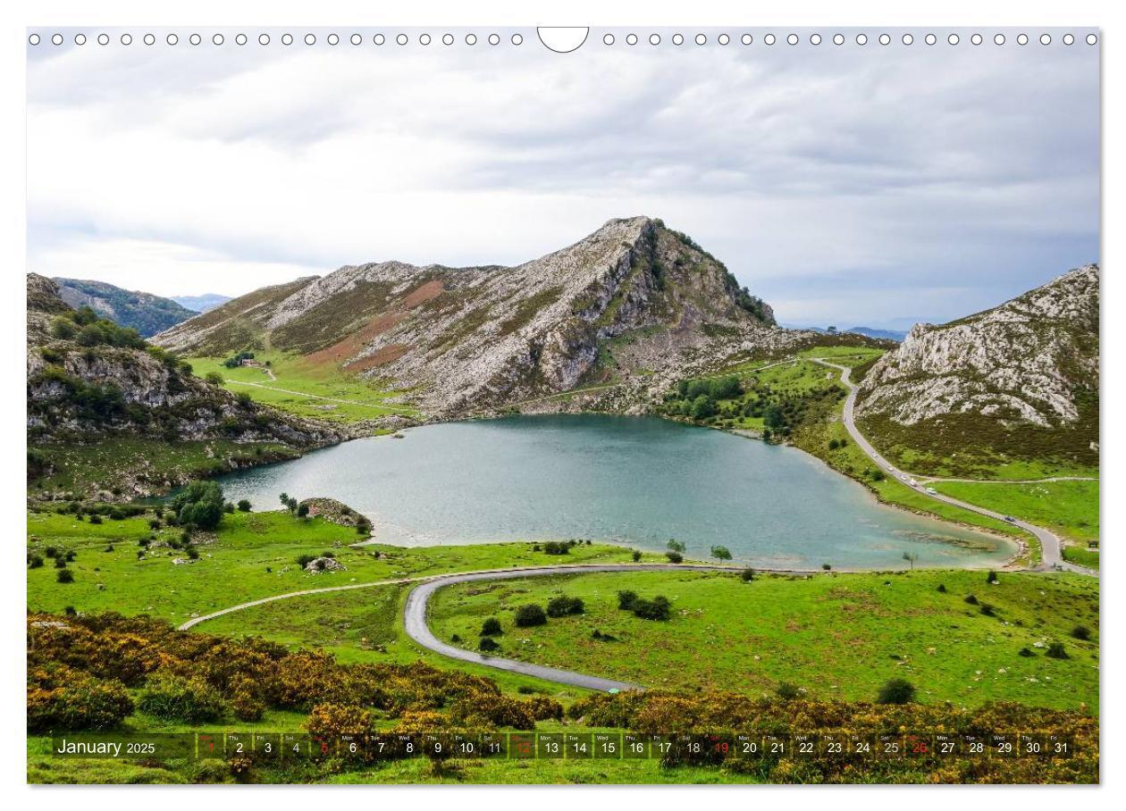 Bild: 9781325965199 | Picos de Europa - In and around the national park (Wall Calendar...