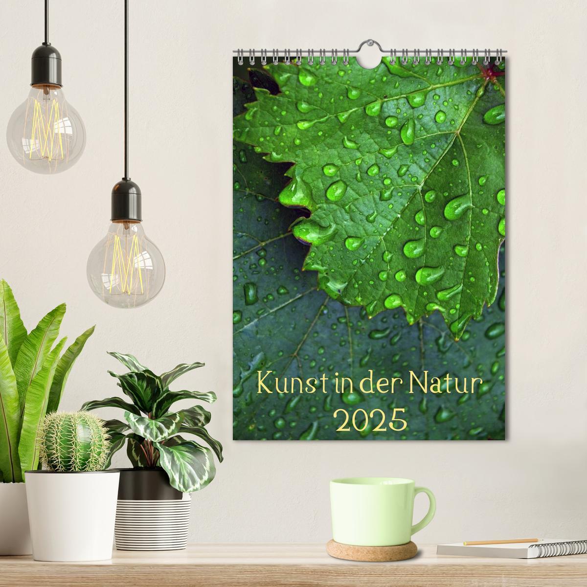 Bild: 9783457052341 | Kunst in der Natur (Wandkalender 2025 DIN A4 hoch), CALVENDO...