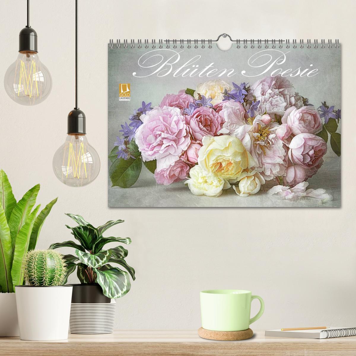 Bild: 9783435667932 | Blüten Poesie (Wandkalender 2025 DIN A4 quer), CALVENDO Monatskalender