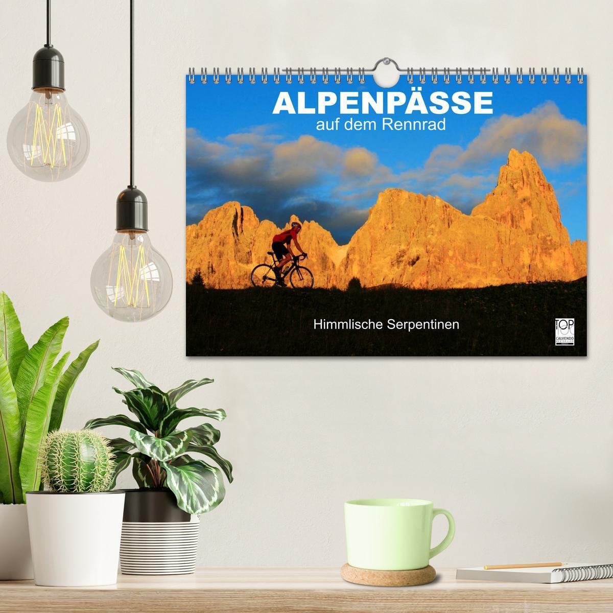 Bild: 9783435625819 | Alpenpässe auf dem Rennrad "Himmlische Serpentinen" (Wandkalender...