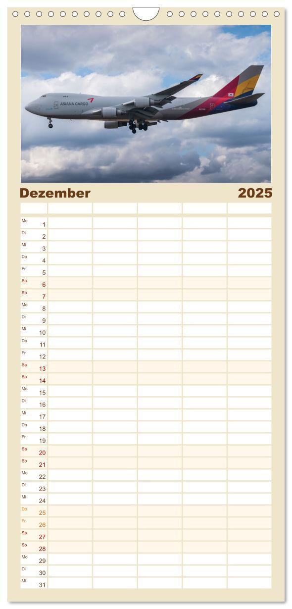 Bild: 9783457090169 | Familienplaner 2025 - Boeing 747 Kalender mit 5 Spalten...