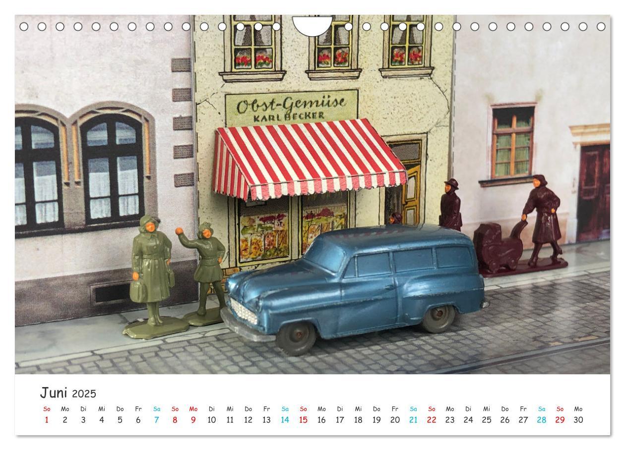 Bild: 9783457190197 | Autos auf der Modellbahn (Wandkalender 2025 DIN A4 quer), CALVENDO...