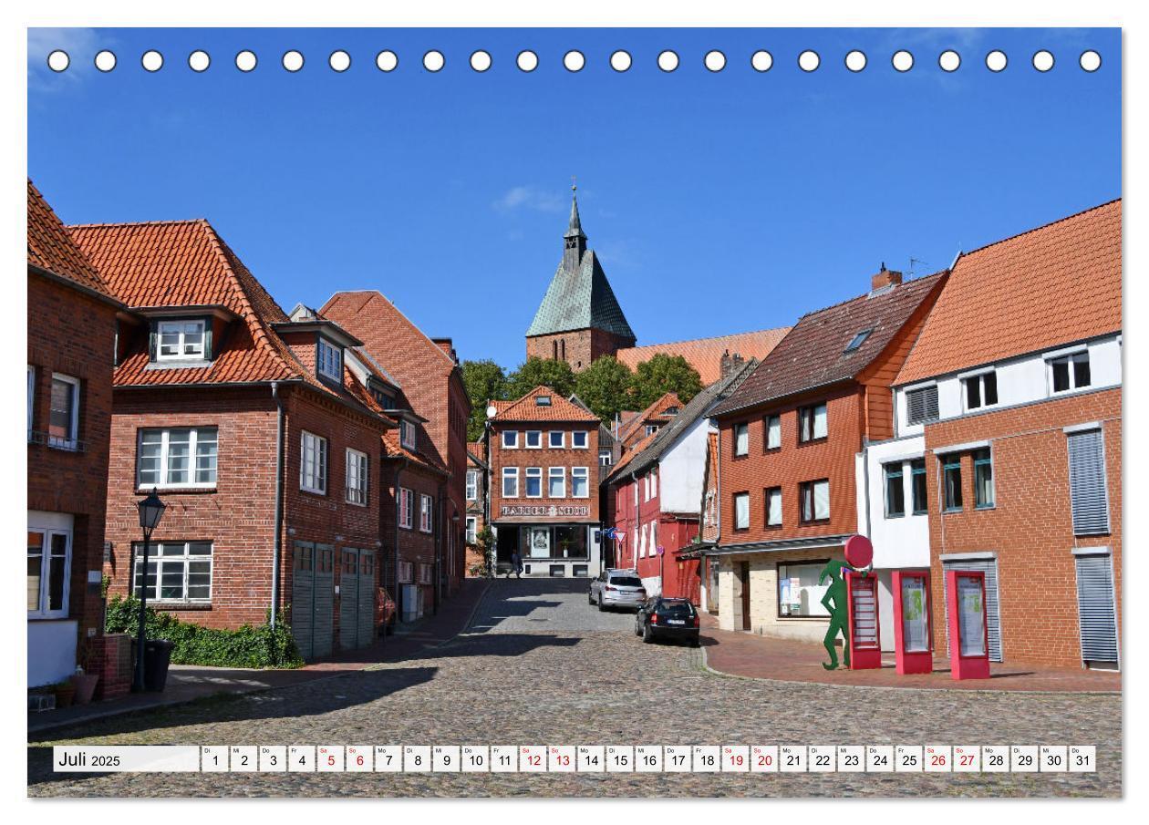 Bild: 9783457218396 | RATZEBURG und MÖLLN (Tischkalender 2025 DIN A5 quer), CALVENDO...