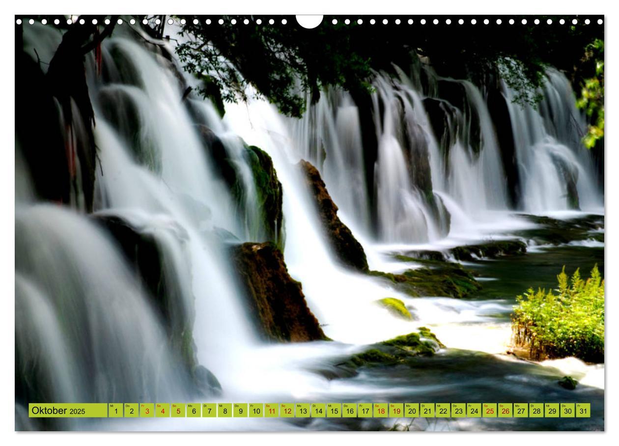 Bild: 9783435426751 | Die magischen Gewässer von Jiuzhaigou und Huanglong (Wandkalender...