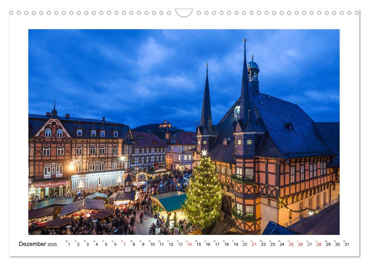 Bild: 9783435235933 | Wernigerode - Die Fachwerkstadt im Harz (Wandkalender 2025 DIN A3...