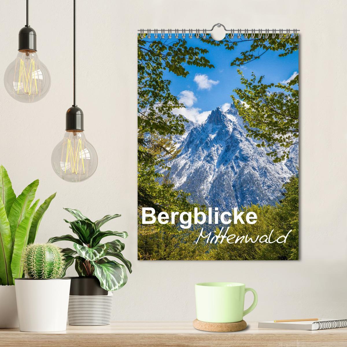 Bild: 9783457042168 | Bergblicke - Mittenwald (Wandkalender 2025 DIN A4 hoch), CALVENDO...