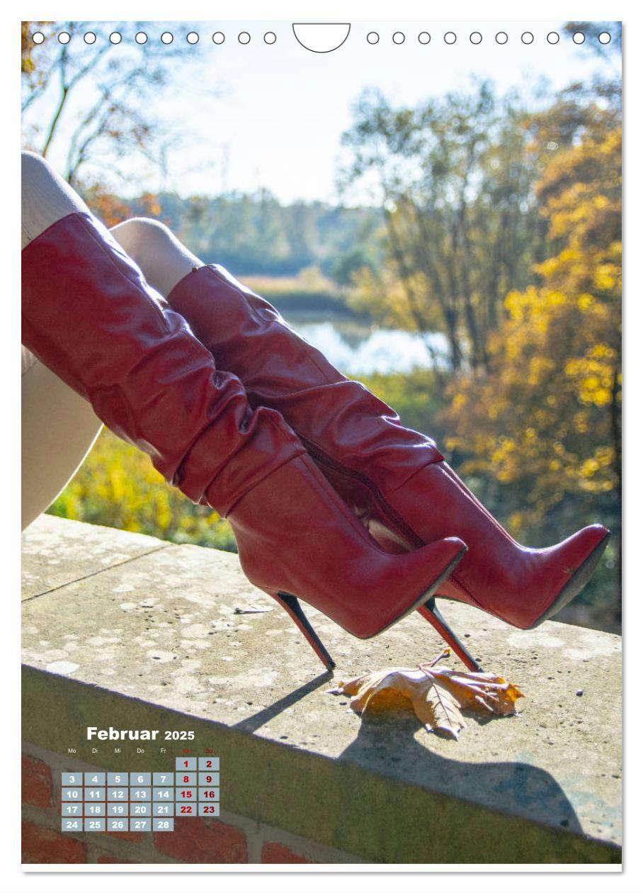 Bild: 9783435971244 | Stiefel und High Heels im Herbst (Wandkalender 2025 DIN A4 hoch),...