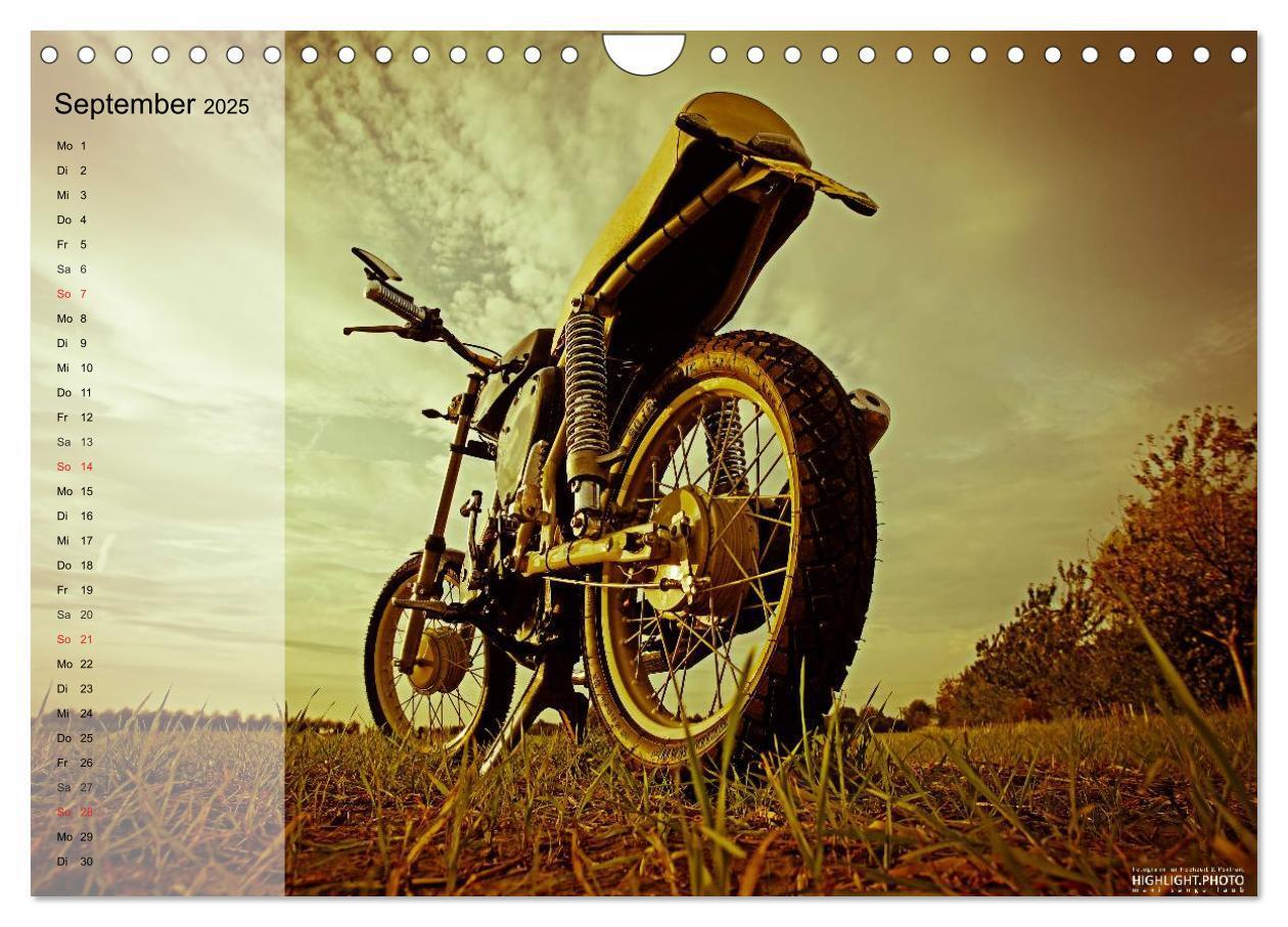 Bild: 9783435663057 | Simson S51 (Wandkalender 2025 DIN A4 quer), CALVENDO Monatskalender