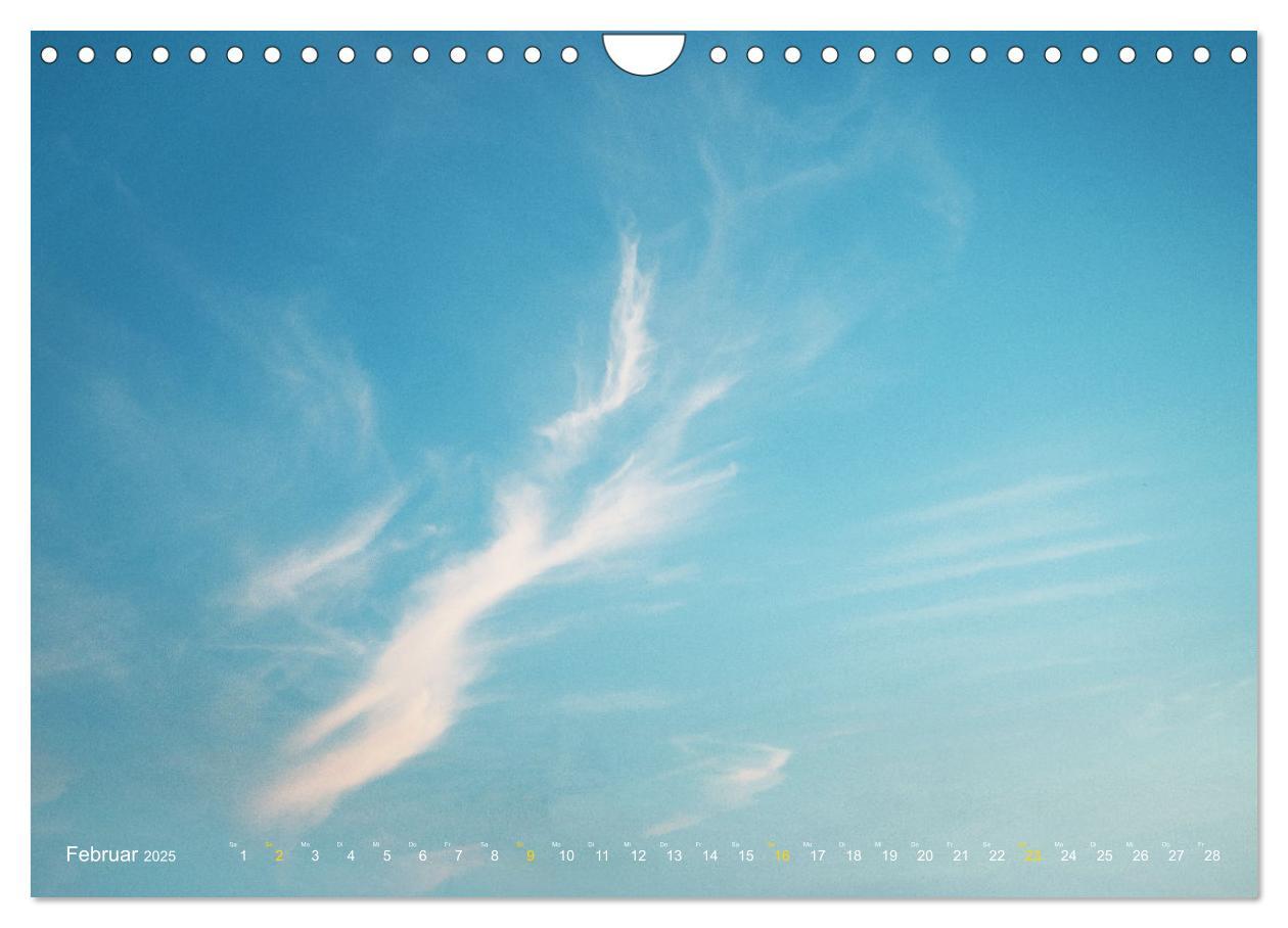 Bild: 9783435094080 | Träumerei im Himmel (Wandkalender 2025 DIN A4 quer), CALVENDO...