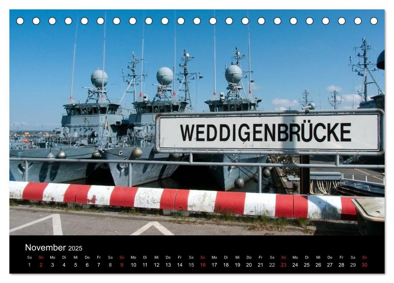 Bild: 9783435732579 | Marinestützpunkt Kiel (Tischkalender 2025 DIN A5 quer), CALVENDO...