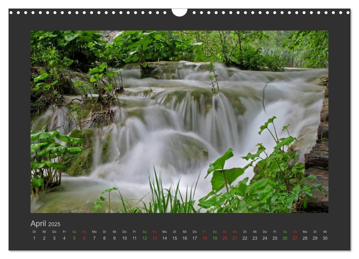 Bild: 9783435838011 | FALLENDE WASSER (Wandkalender 2025 DIN A3 quer), CALVENDO...