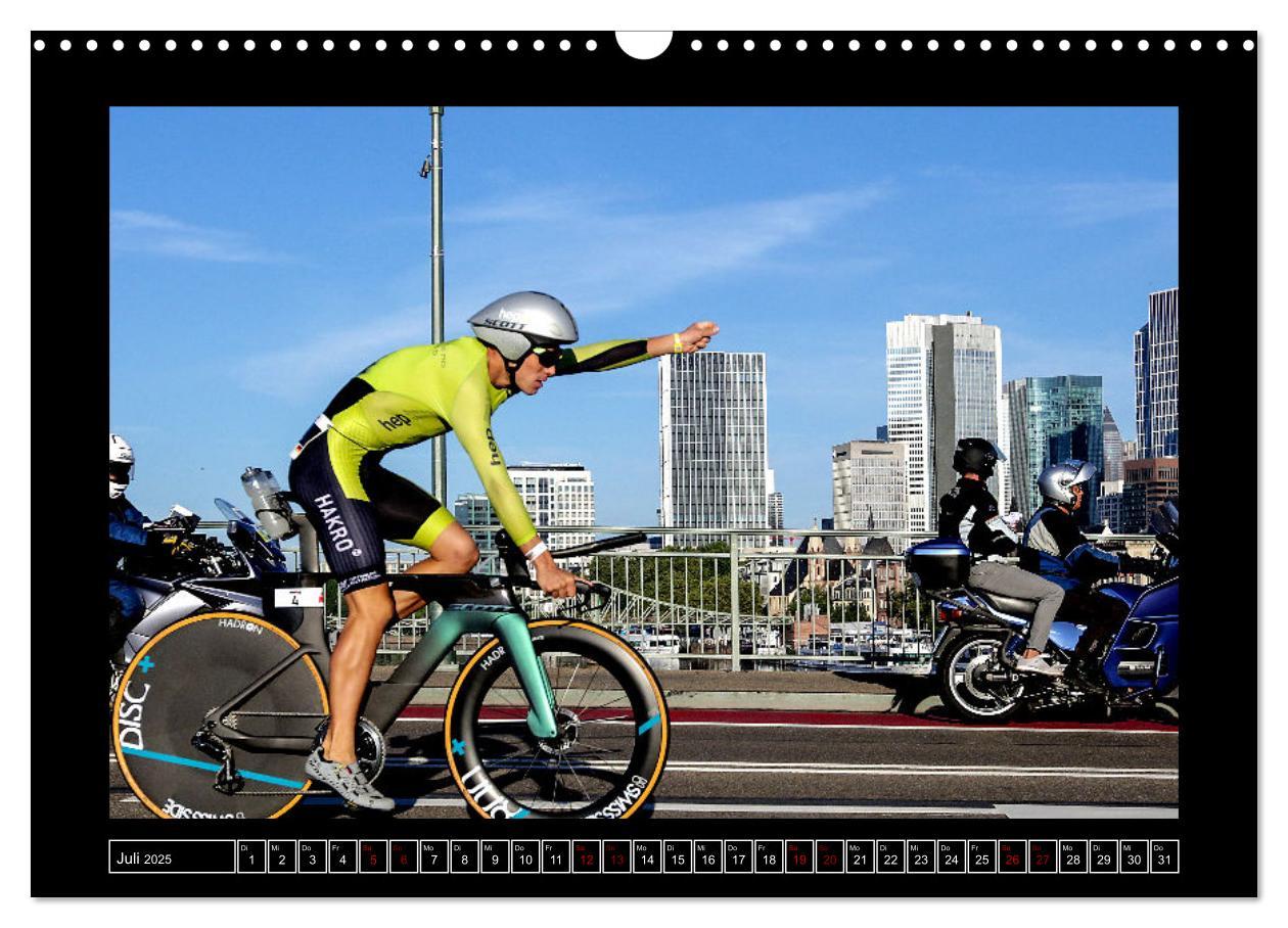 Bild: 9783383839481 | TRIATHLON Impressionen (Wandkalender 2025 DIN A3 quer), CALVENDO...