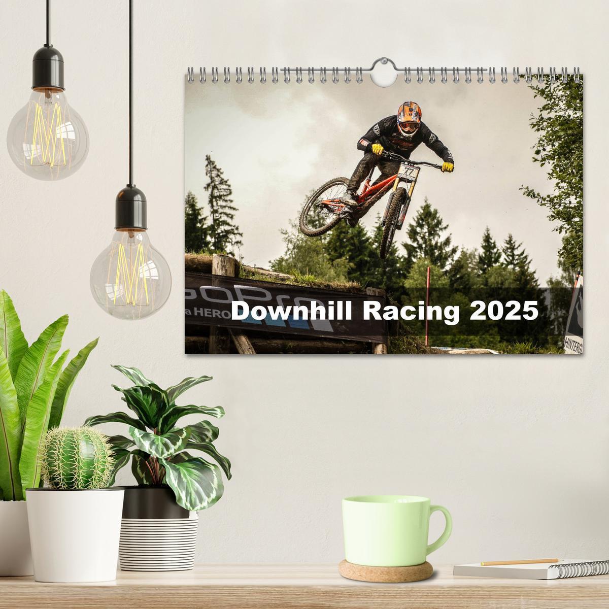 Bild: 9783435433124 | Downhill Racing 2025 (Wandkalender 2025 DIN A4 quer), CALVENDO...