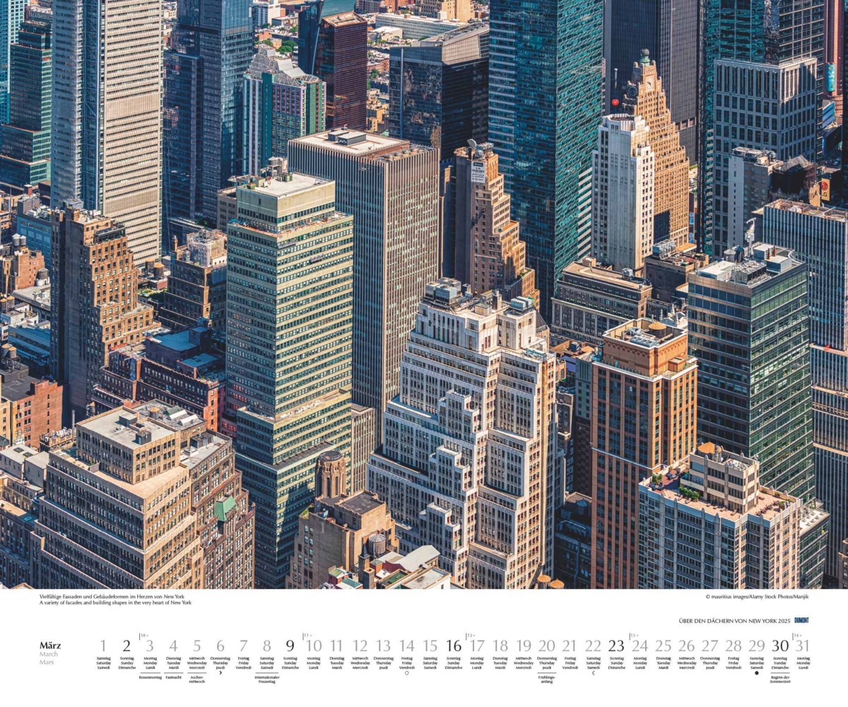 Bild: 4250809653754 | DUMONT - Über den Dächern von New York 2025 Wandkalender, 60x50cm,...