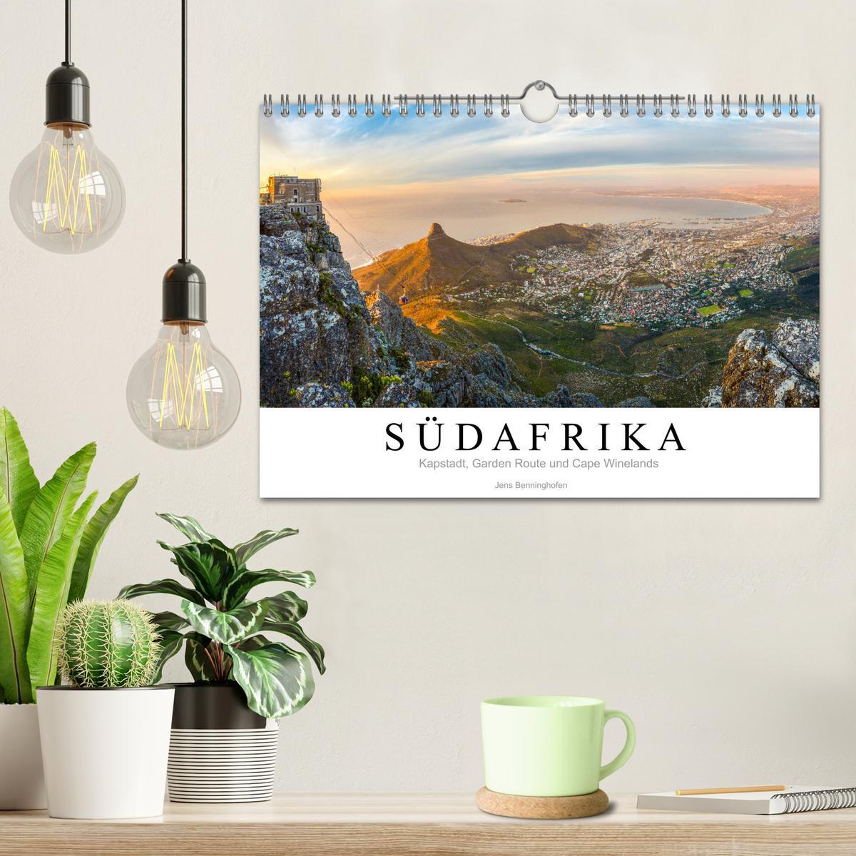 Bild: 9783435388189 | Südafrika: Kapstadt, Garden Route und Cape Winelands (Wandkalender...