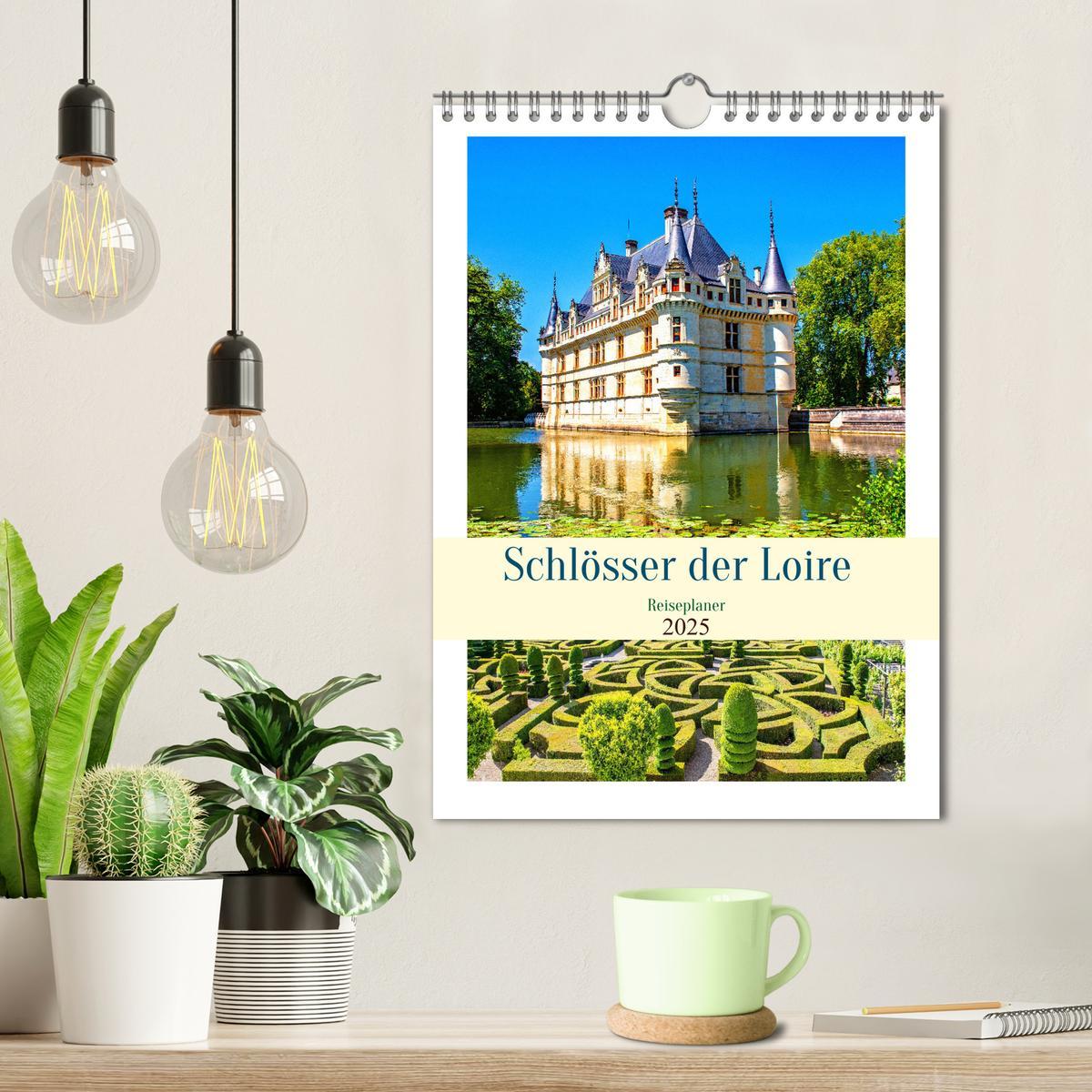 Bild: 9783435854516 | Schlösser der Loire - Reiseplaner (Wandkalender 2025 DIN A4 hoch),...