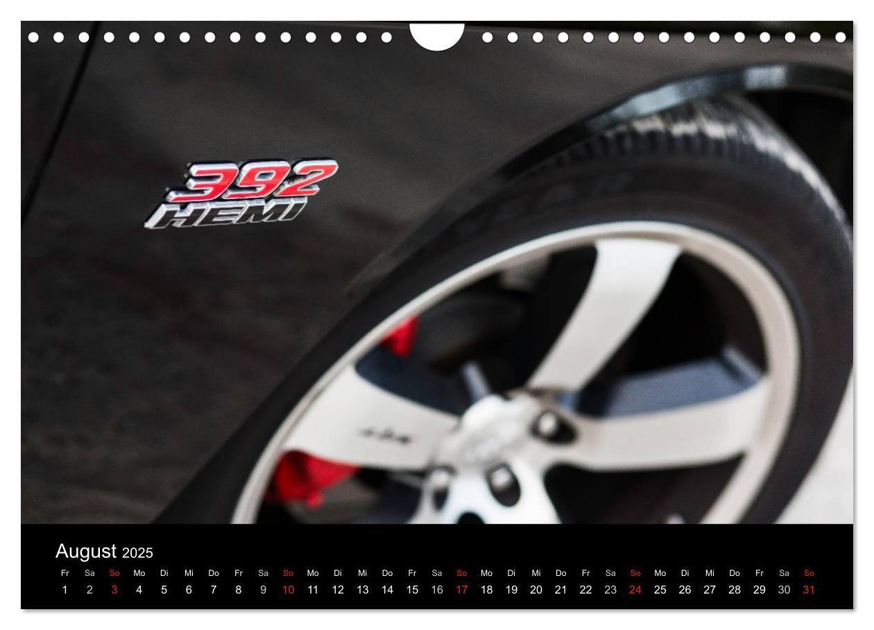 Bild: 9783435771516 | Dodge Challenger SRT8 (Wandkalender 2025 DIN A4 quer), CALVENDO...