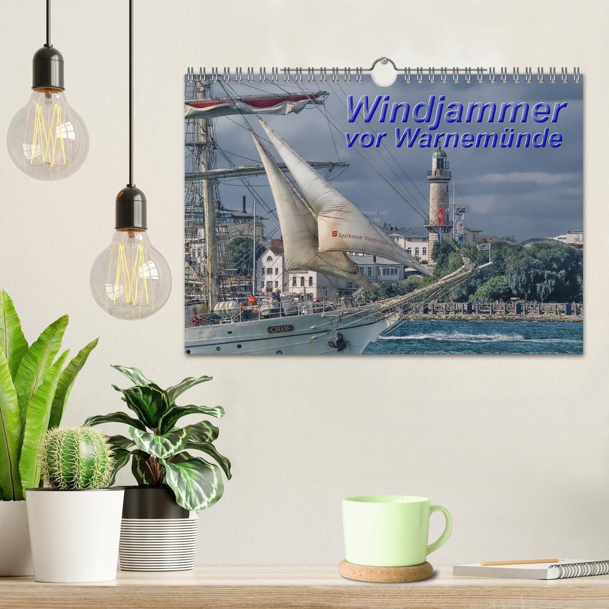 Bild: 9783435767014 | Windjammer vor Warnemünde (Wandkalender 2025 DIN A4 quer), CALVENDO...