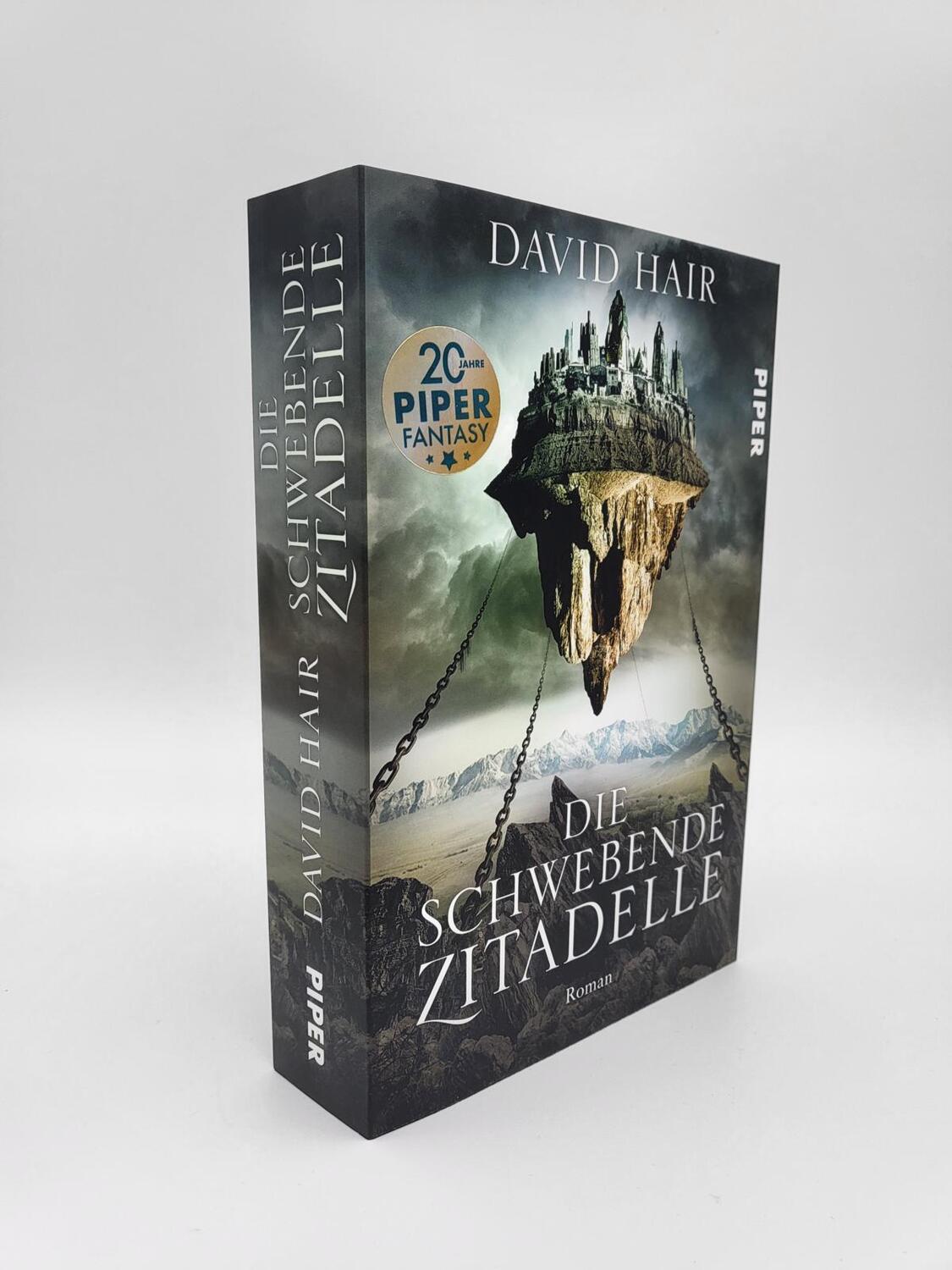 Bild: 9783492706339 | Die schwebende Zitadelle | David Hair | Taschenbuch | 480 S. | Deutsch