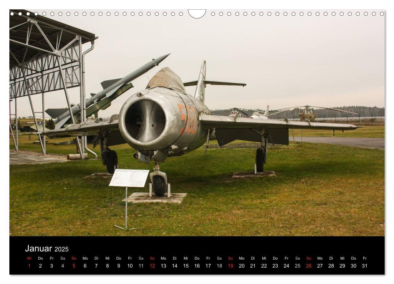 Bild: 9783435501403 | Hubschrauber und Kampfflugzeuge der NVA (Wandkalender 2025 DIN A3...