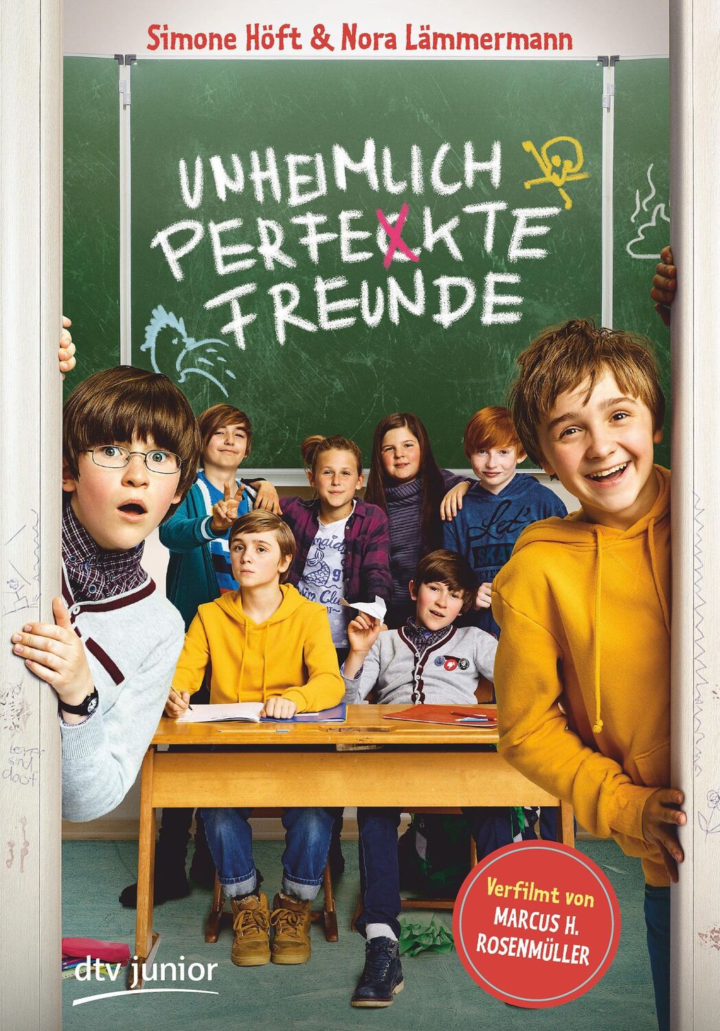 Cover: 9783423762502 | Unheimlich perfekte Freunde | Simone Höft (u. a.) | Buch | 144 S.